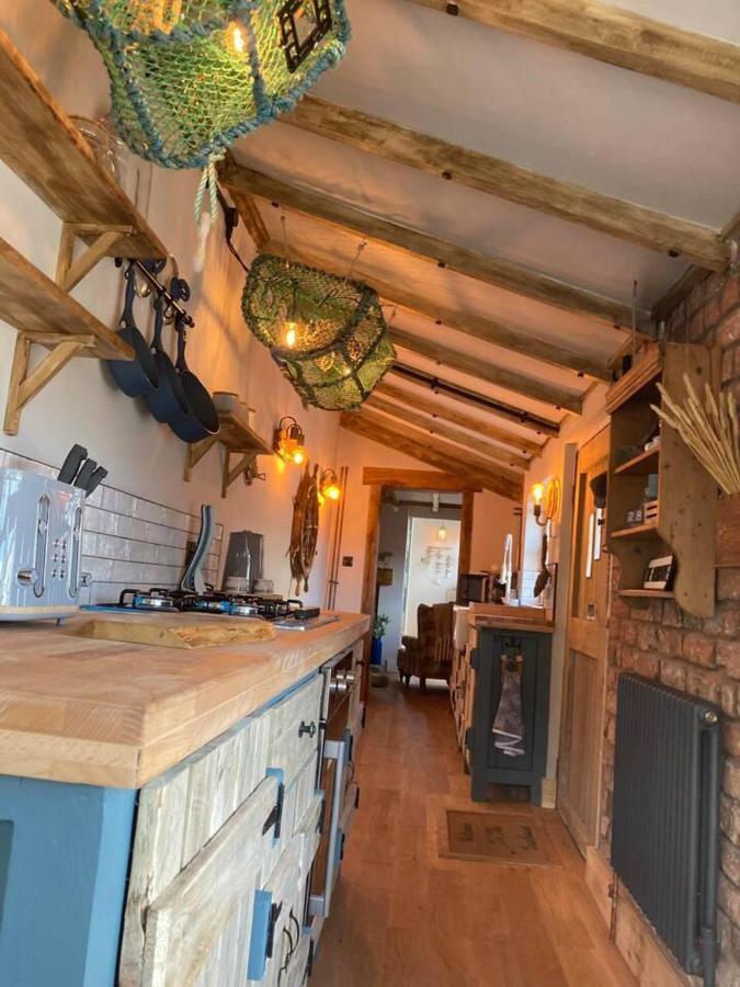 Stunning Quirky 2-bed In New Brighton * Wallasey